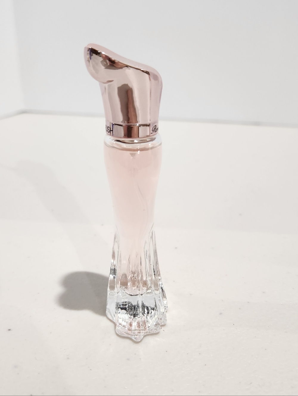Paris Hilton Rose Rush 0.25 Oz Travel Size - Picture 3 of 9
